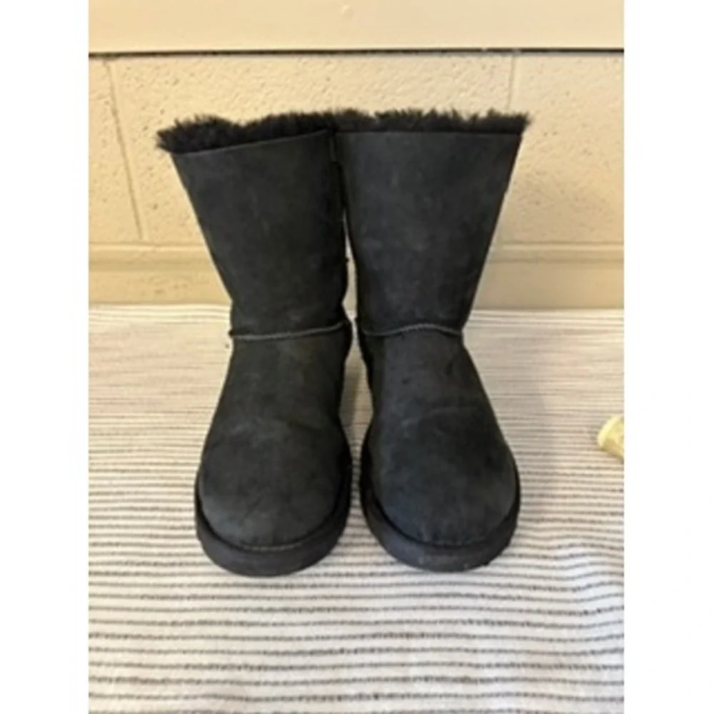 UGG bailey bow